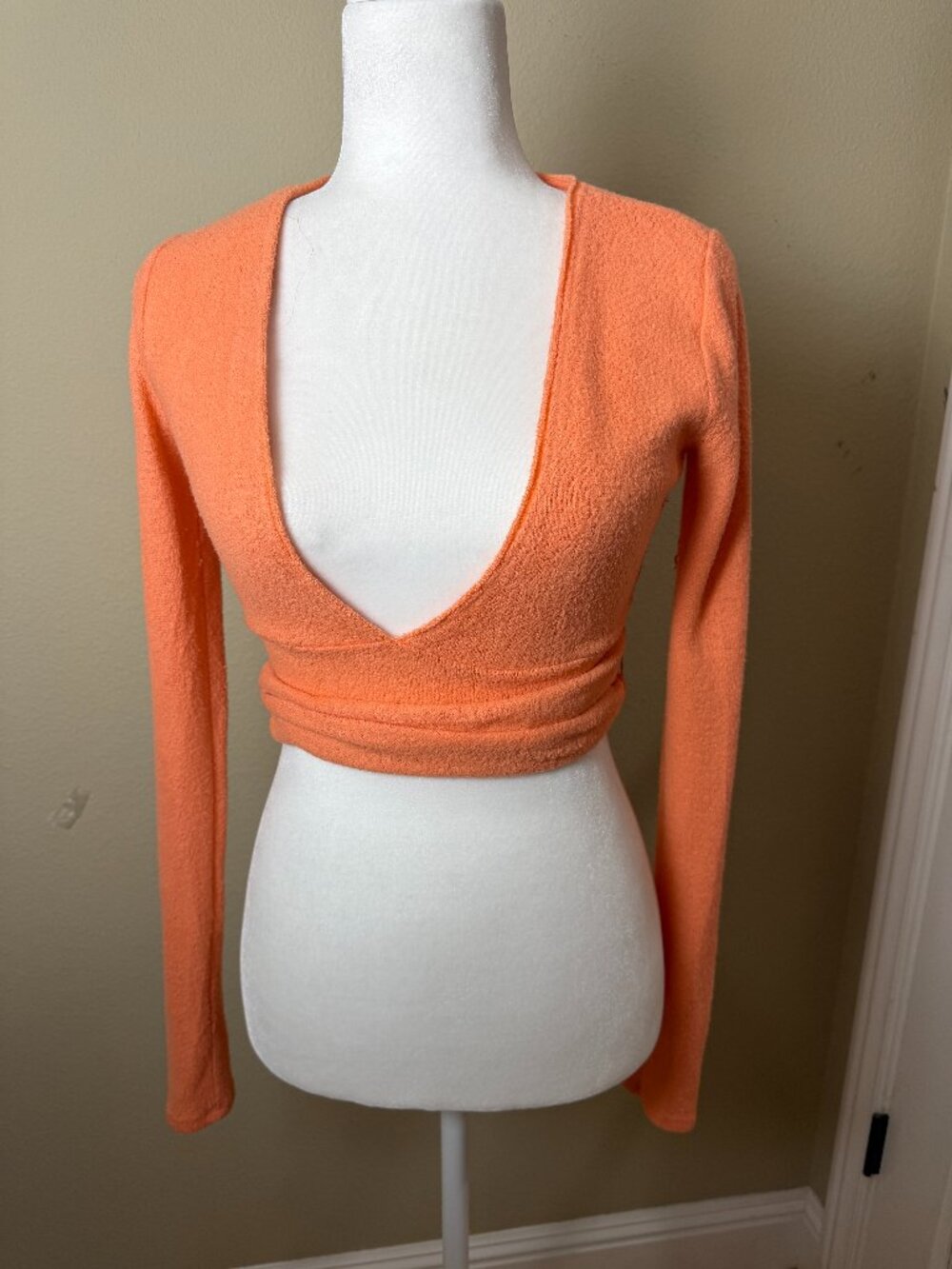 Urban Outfitters Out from Under Super Soft Tie Wrap Sweater Top Size Small
